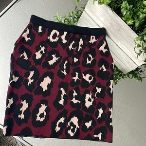 Romeo and Juliet Leopard print skirt size M